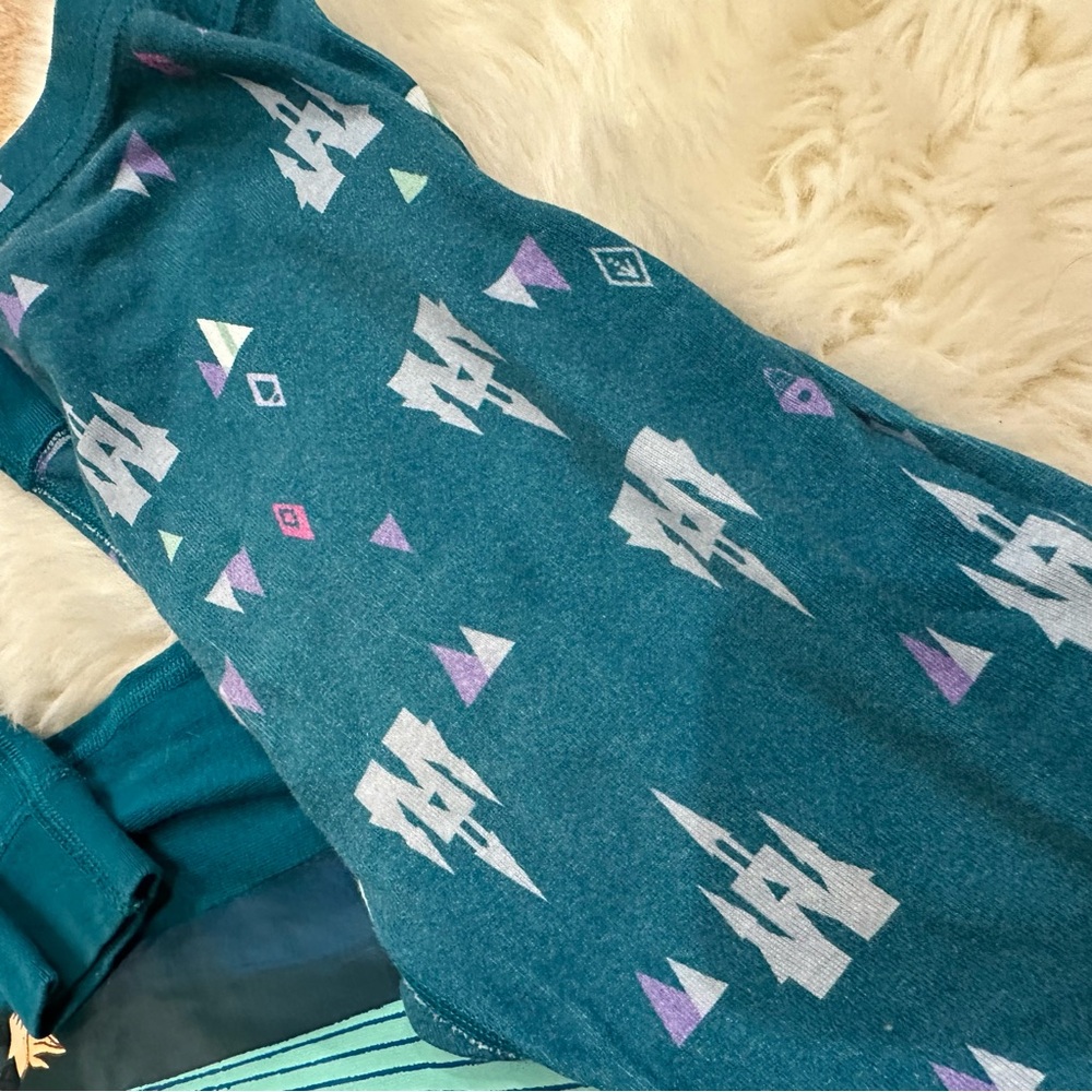 Hanna Andersson Teal Frozen Long Sleeve Pajama Set - Picture 4 of 4